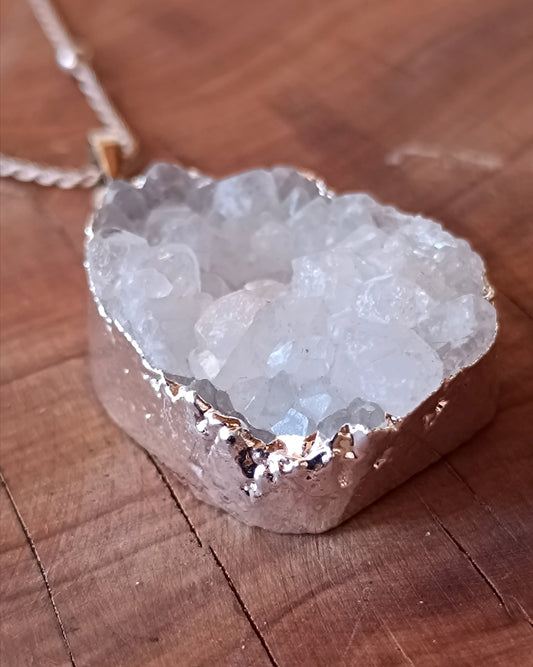 COLLAR DE DRUSA DE CUARZO
